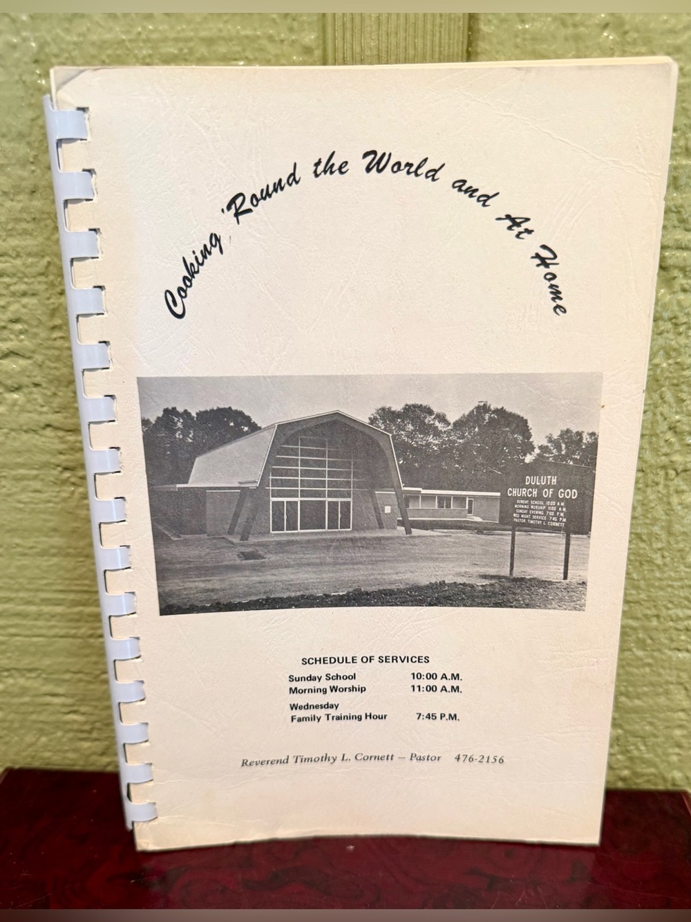 Vintage 1973 Duluth Church of God Cooking Around the World & At Home Cookbook GA